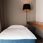 Отель Paris 4*