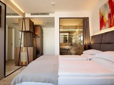 Paris Otel