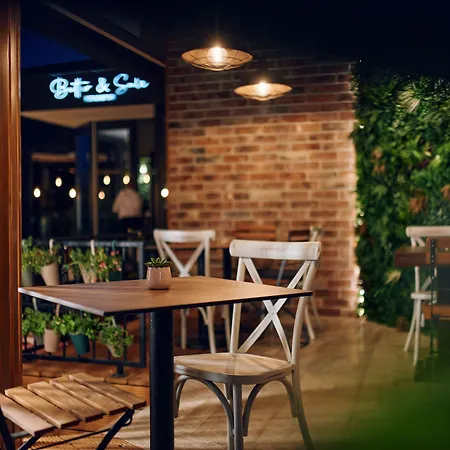 Paris Hotel 4*