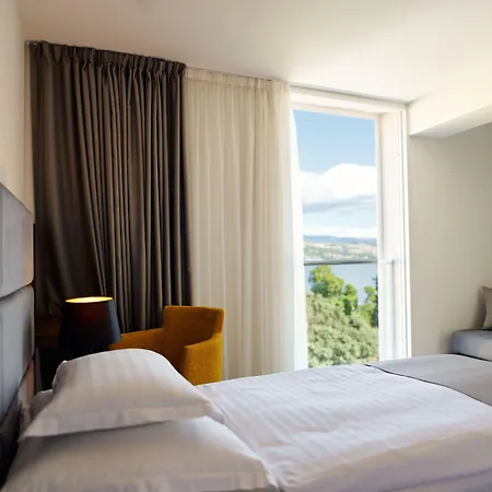 Paris Szálloda 4*