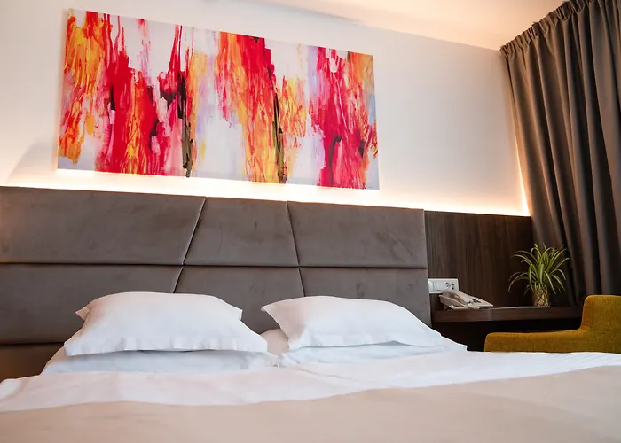Paris Hotell 4*