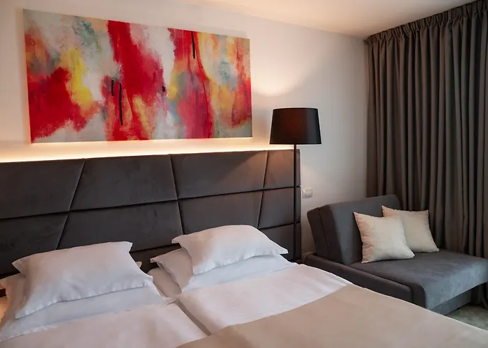 Paris Hotell 4*