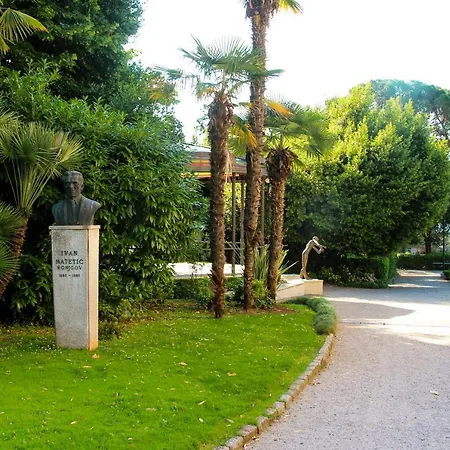 Paris 4* Opatija